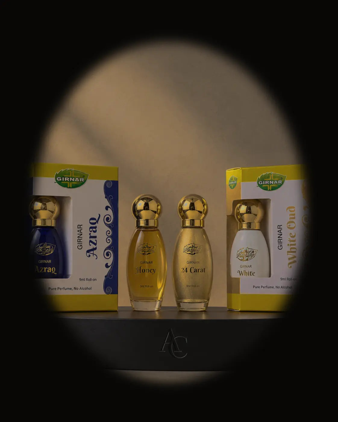 Girnar Collection Roll-On — Azraq, Honey, 24 Carat & White Oud — seconde vue showroom AC